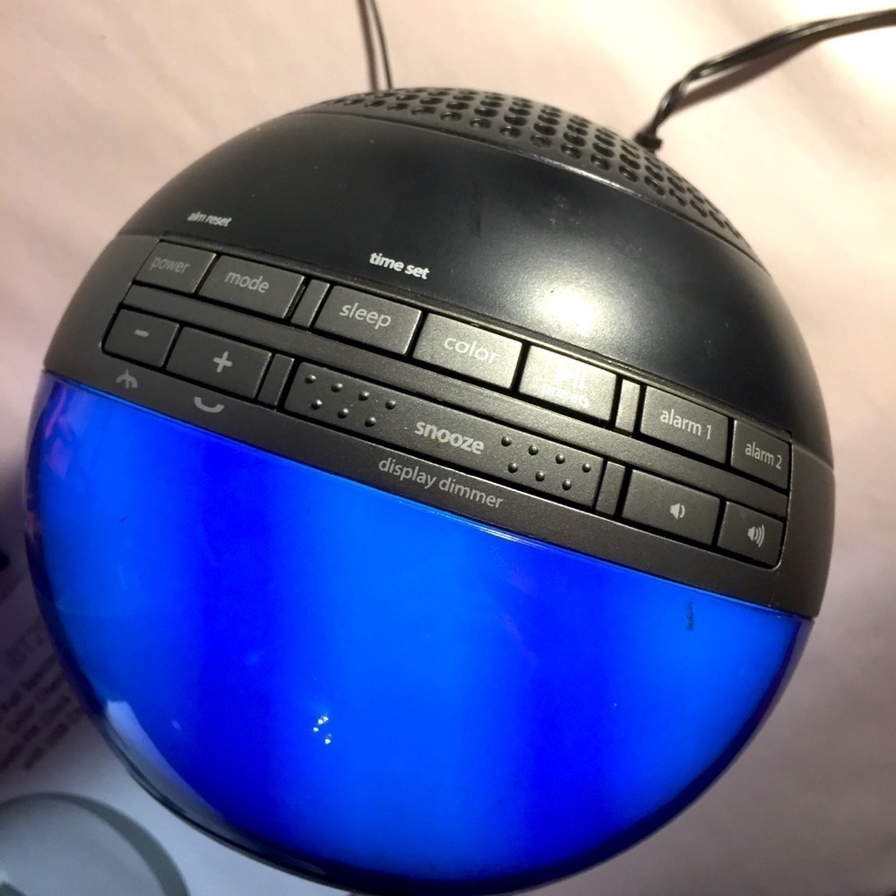 FM LED Color Changing Clock Radio Bluetooth USB - Picture 3 of 11